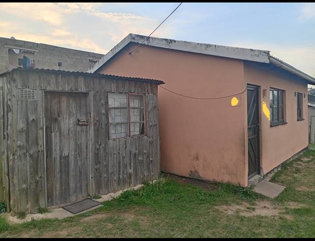 2 BEDROOM HOUSE FOR SALE IN UMLAZI Y